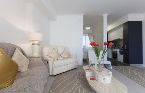 Perth Luxury City Apartment- Free Parking - Accommodation Nelson Bay 12
