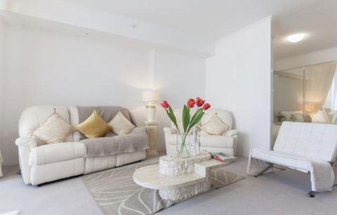 Perth Luxury City Apartment- Free Parking - Accommodation Nelson Bay 0