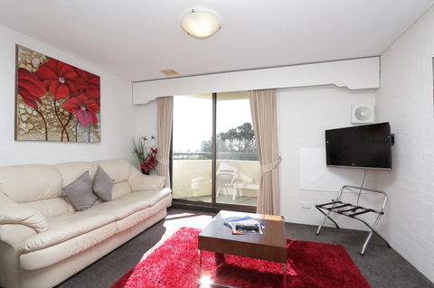 Atrium Hotel Mandurah - Accommodation Nelson Bay 42