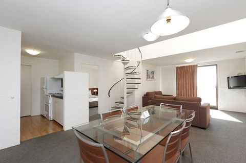 Atrium Hotel Mandurah - Accommodation Nelson Bay 17