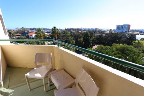 Atrium Hotel Mandurah - Accommodation Nelson Bay 19