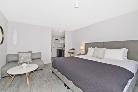 Atrium Hotel Mandurah - Accommodation Nelson Bay 16