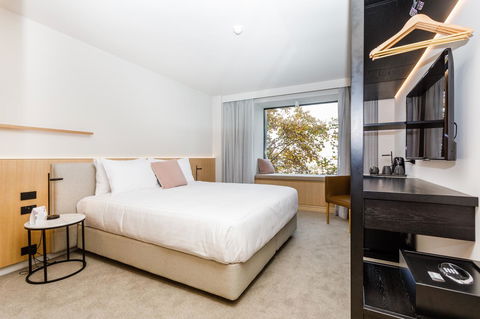 Quay Perth - Accommodation Nelson Bay 24