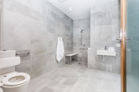Quay Perth - Accommodation Nelson Bay 9