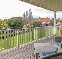 Caves House Hotel - Nelson Bay Accommodation.com