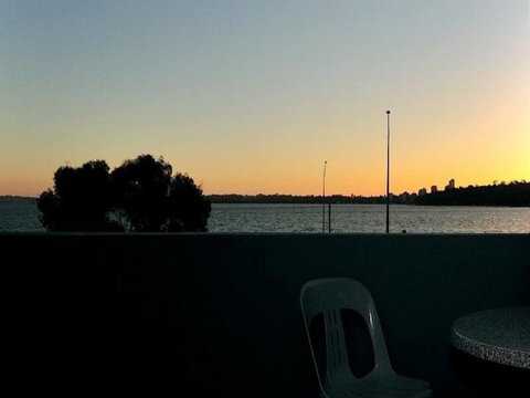 Riverside - Accommodation Nelson Bay 18