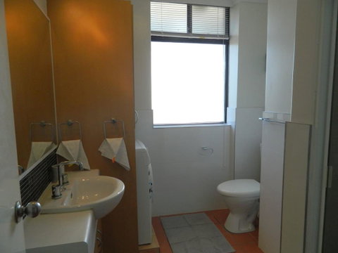 Riverside - Accommodation Nelson Bay 6