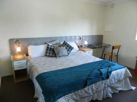 Riverside - Accommodation Nelson Bay 1