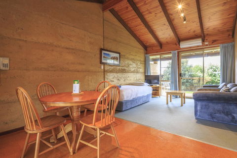 The Koorabup Motel - Accommodation Nelson Bay 12