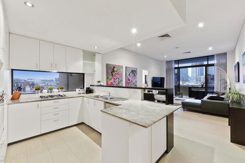 The Executive Penthouse - Accommodation Nelson Bay 3