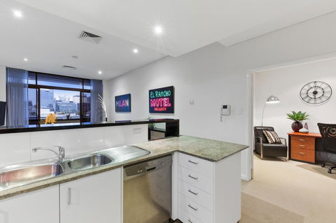 The Executive Penthouse - Accommodation Nelson Bay 14