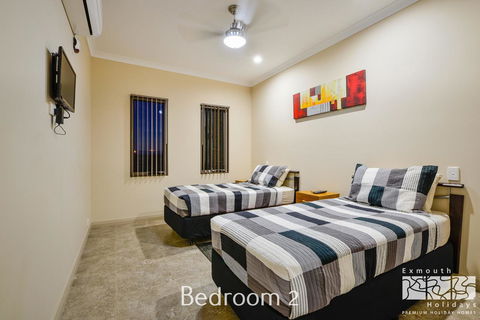 7 Kestrel Place - Accommodation Nelson Bay 12
