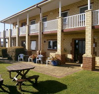 Baywatch Manor Augusta - Nelsons Bay Accommodation