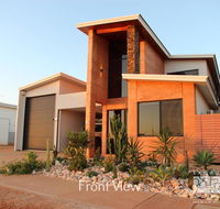 31 Inggarda Lane - Spectacular Views with a Private Jetty and Wi-Fi - Accommodation Nelson Bay