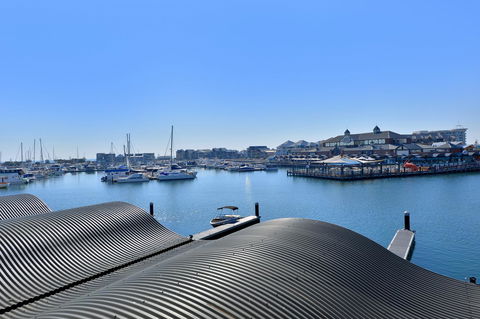Dolphin Quay Apartments - Accommodation Nelson Bay 6