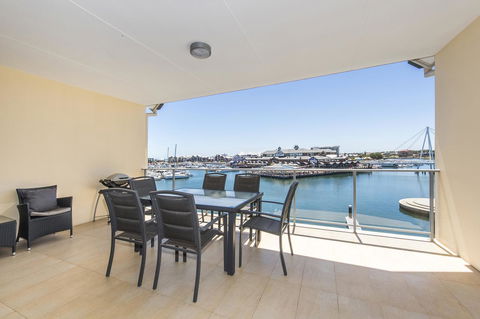 Dolphin Quay Apartments - Accommodation Nelson Bay 17