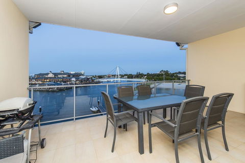 Dolphin Quay Apartments - Accommodation Nelson Bay 23