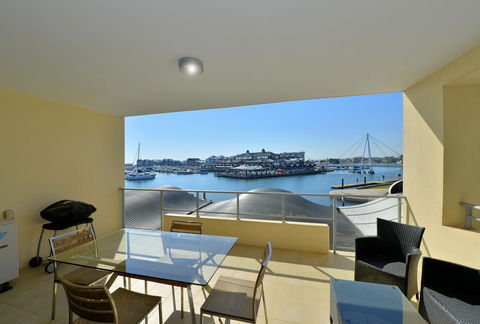 Dolphin Quay Apartments - Accommodation Nelson Bay 8