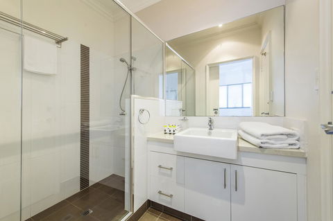 Dolphin Quay Apartments - Accommodation Nelson Bay 40