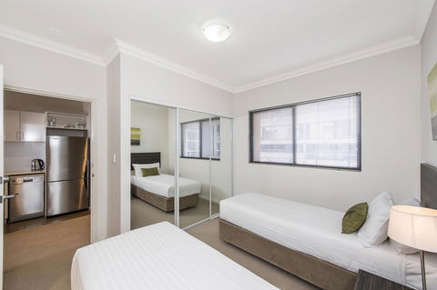 Dolphin Quay Apartments - Accommodation Nelson Bay 43