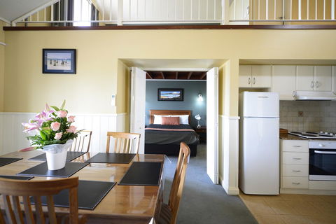 The Jetty Resort - Accommodation Nelson Bay 4