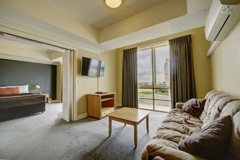 The Jetty Resort - Accommodation Nelson Bay 16