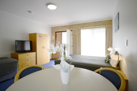 The Jetty Resort - Accommodation Nelson Bay 38