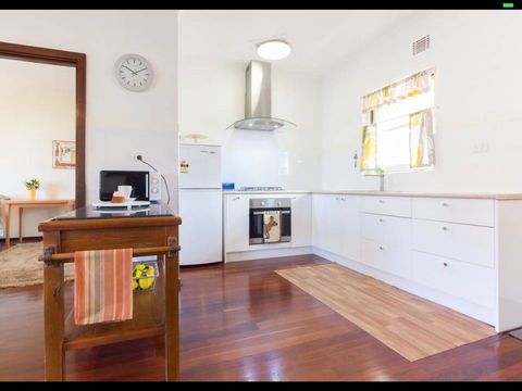 Broadway Apartments - Nelsons Bay Accommodation 44