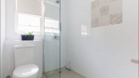 Broadway Apartments - Nelsons Bay Accommodation 25