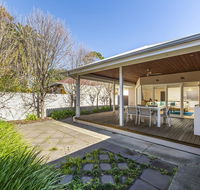Inner Western Suburbs Retreat - Nelsons Bay Accommodation