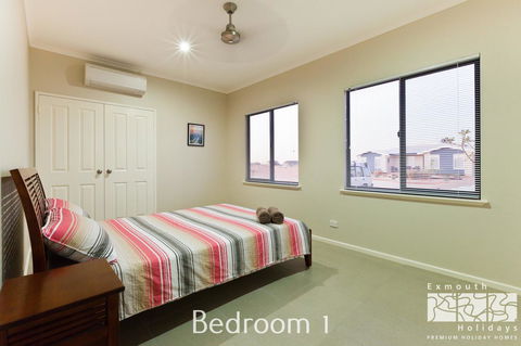 3 Kestrel Place - Accommodation Nelson Bay 8