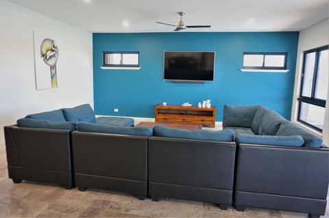 27 Corella Court - Nelsons Bay Accommodation 6