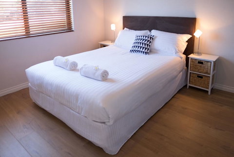 Cottesloe Beach On Napier - Accommodation Nelson Bay 11