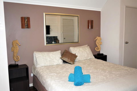 Osprey Holiday Village Unit 213 1 Bedroom - Accommodation Nelson Bay 3
