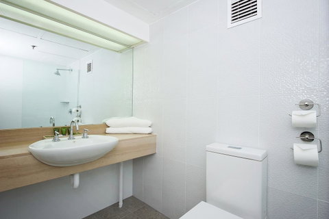 Best Western Plus Hotel Lord Forrest - Accommodation Nelson Bay 12