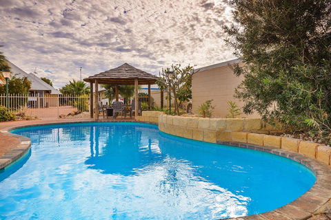 Osprey Holiday Village Unit 203 1 Bedroom - Accommodation Nelson Bay 14