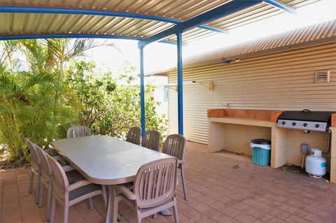 Osprey Holiday Village Unit 119 - Accommodation Nelson Bay 15