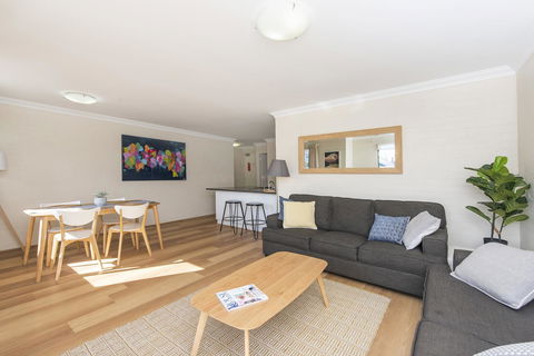 Subiaco Village - 34 - Nelsons Bay Accommodation 2