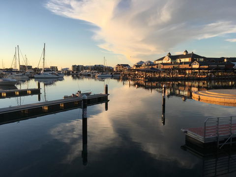 Mandurah Ocean Marina Chalets - Accommodation Nelson Bay 2