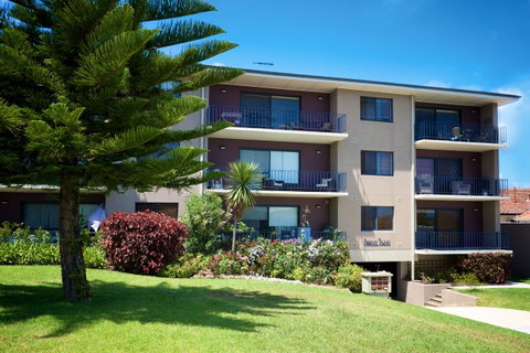 Cottesloe Sea Bliss Apartment - Accommodation Nelson Bay 10