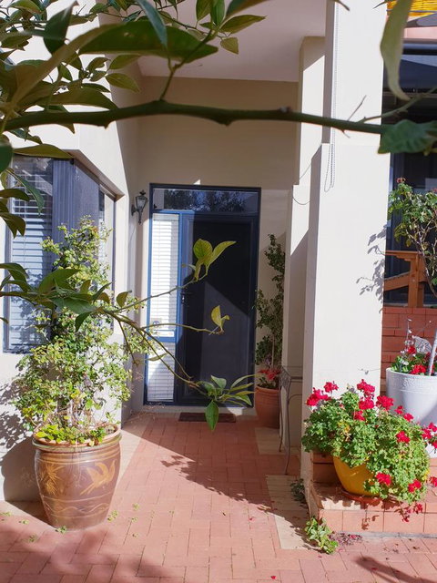 Como Executive Apartment - Accommodation Nelson Bay 3