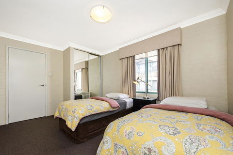 Subiaco Village 18 - Nelsons Bay Accommodation 9