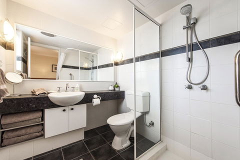 Subiaco Village 18 - Nelsons Bay Accommodation 15