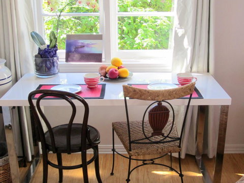 Garden Studio In Cottesloe - Accommodation Nelson Bay 2