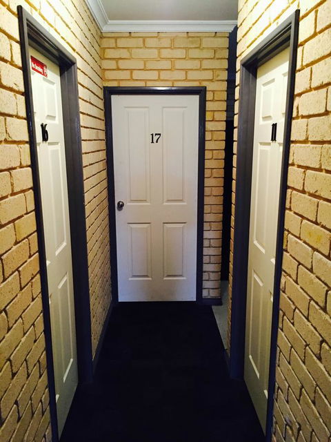 Shiralee Hostel -note - Valid Passport Required To Check In - Accommodation Nelson Bay 18