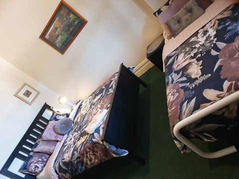 Junction Hotel Moora - Accommodation Nelson Bay 2