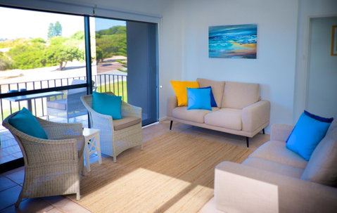 Cottesloe Marine Apartment - Executive Escapes - Accommodation Nelson Bay 5
