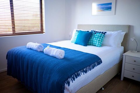 Cottesloe Marine Apartment - Executive Escapes - Accommodation Nelson Bay 13
