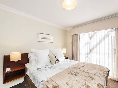 Subiaco Village 28 - Nelsons Bay Accommodation 8
