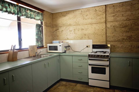 Hopetoun Motel & Chalet Village - Nelsons Bay Accommodation 42